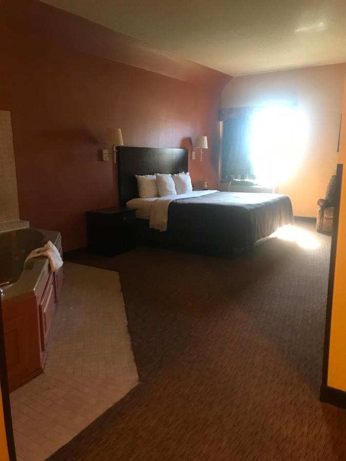 Shary Inn And Suites Mission Exterior foto